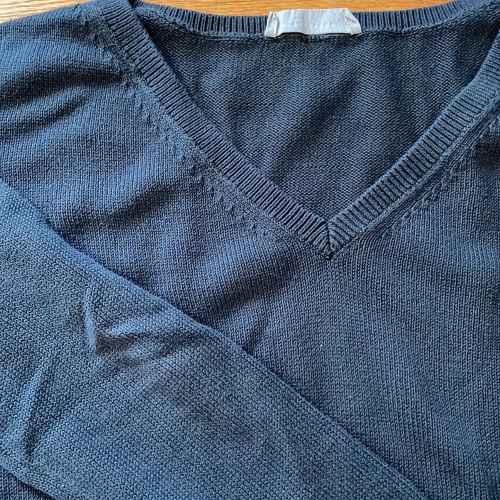 Everlane Soft Cotton V-Neck in 'Washed Black' | XXS